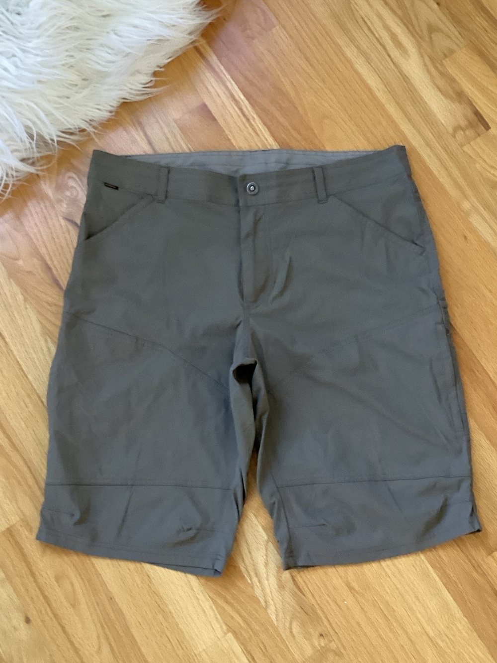 Men's  Tan  Renegade Performance Shorts 12”